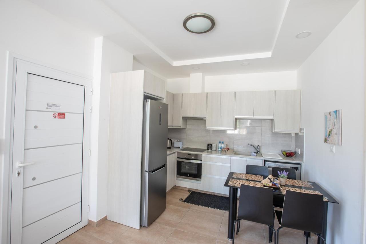 Panayia Sea View Apts * Πρωταράς